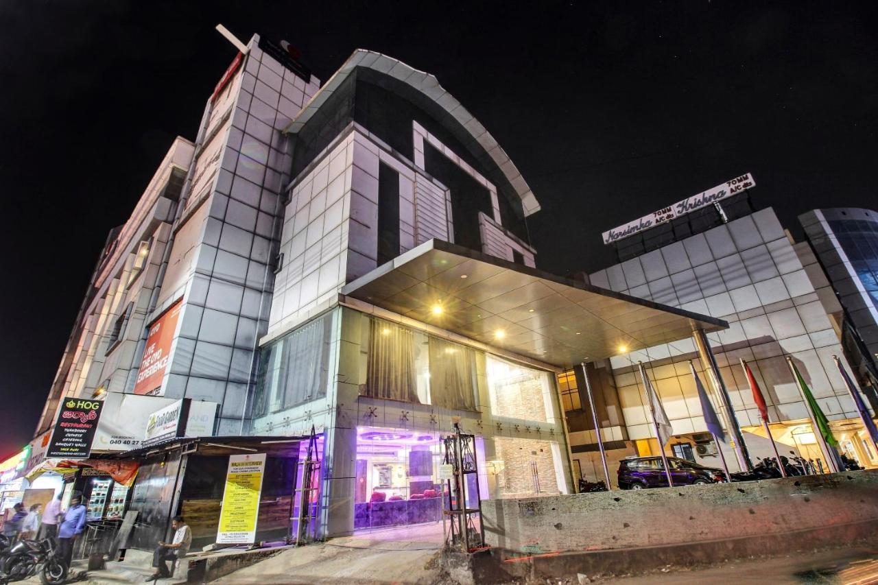 Oyo Townhouse 707 Grand Krishna Hyderabad Exterior foto